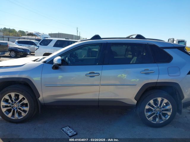 2T3C1RFV5RW339525 Toyota Rav4 Xle Premium