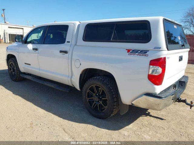 5TFEM5F10JX123376 Toyota Tundra Sr5 4.6l V8