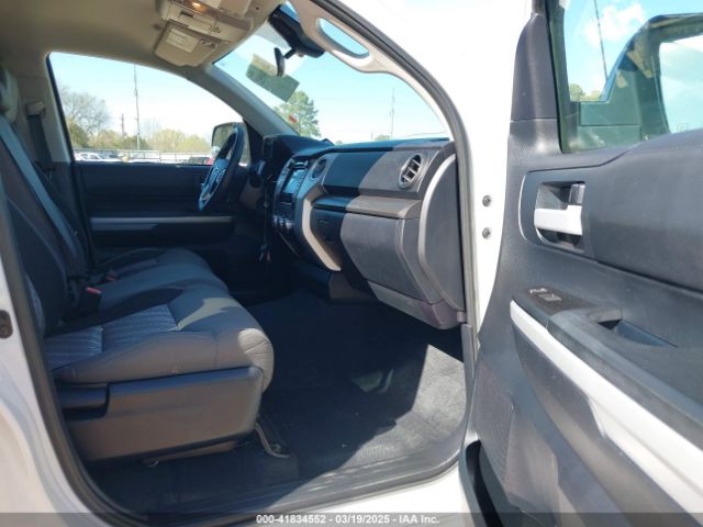 5TFEM5F10JX123376 Toyota Tundra Sr5 4.6l V8