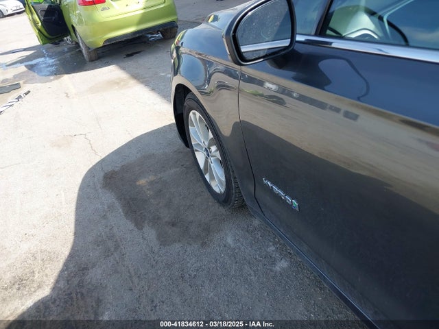 Ford Fusion Hybrid Se 2019 3FA6P0LU6KR163927 Image 12