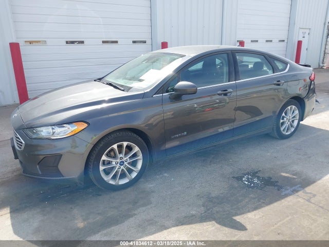 Ford Fusion Hybrid Se 2019 3FA6P0LU6KR163927 Image 2