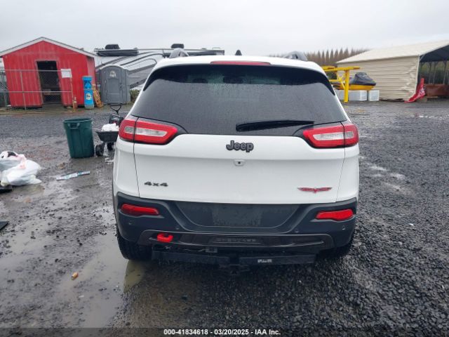 1C4PJMBBXJD567022 Jeep Cherokee Trailhawk 4x4