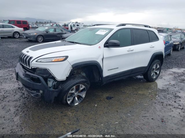 1C4PJMBBXJD567022 Jeep Cherokee Trailhawk 4x4