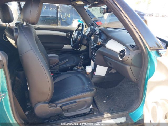 2016 MINI CONVERTIBLE WMWWG5C53G3A81286 Photo 4