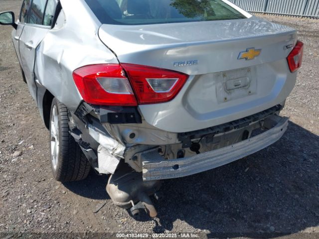 1G1BF5SM3J7199003 Chevrolet Cruze Premier Auto