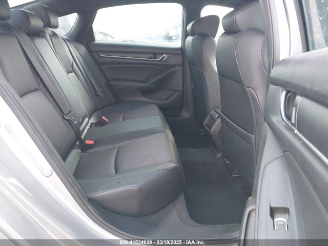 1HGCV1F3XNA022001 Honda Accord Sport