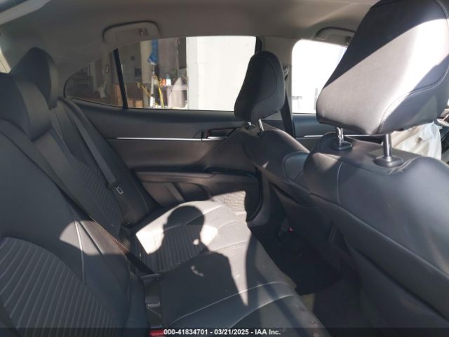 4T1B21HKXJU510473 Toyota Camry Hybrid Se