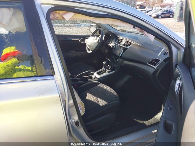 3N1AB7AP7JY348567 Nissan SENTRA SV