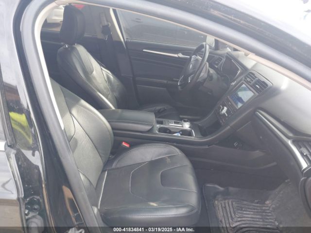 2020 FORD FUSION 3FA6P0D90LR152062 Photo 4