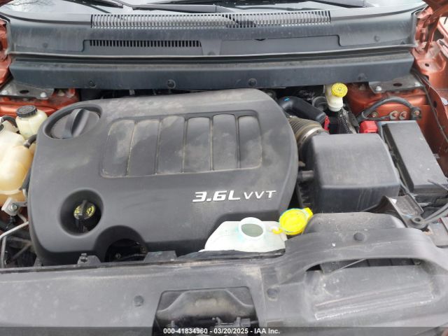 3C4PDCGGXET260827 Dodge Journey Crossroad