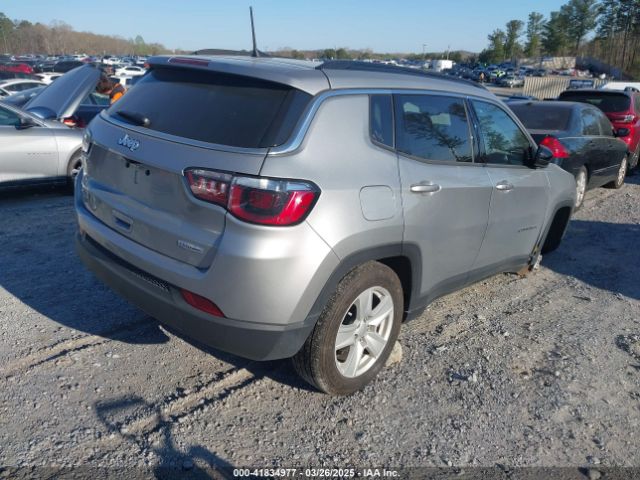 3C4NJDBB4NT165519 Jeep Compass Latitude 4x4