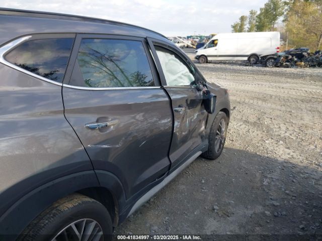 KM8J33AL0LU278900 Hyundai Tucson Ultimate