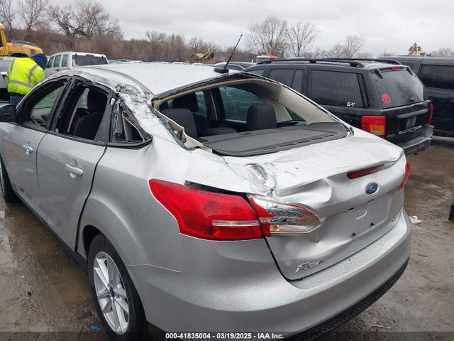 1FADP3F20JL306628 Ford FOCUS SE