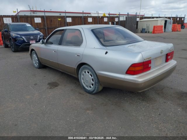 1996 LEXUS LS JT8BH22FXT0044671 Photo 2