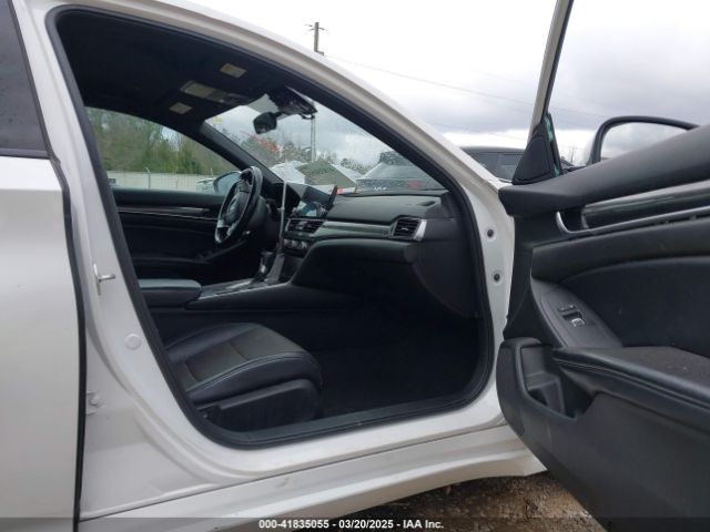 1HGCV1F37JA236003 Honda Accord Sport
