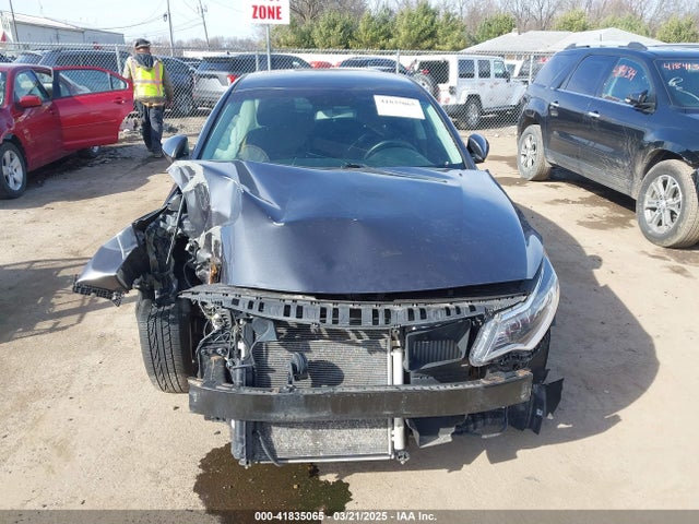 5XXGT4L13HG128812 KIA Optima Lx Turbo