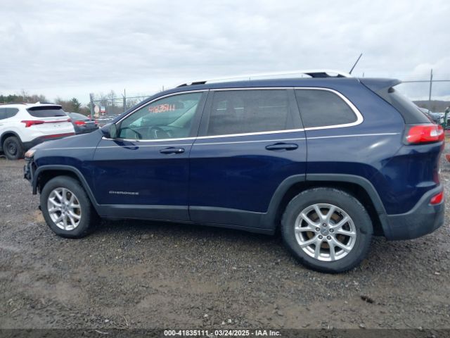 1C4PJMCB8EW141080 Jeep Cherokee Latitude