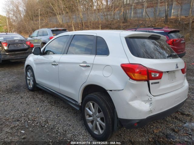 2015 MITSUBISHI OUTLANDER SPORT 4A4AR4AU8FE039619 Photo 2