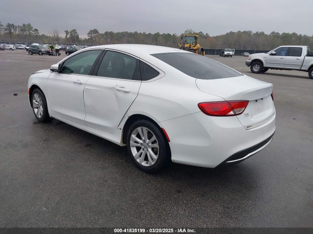 Chrysler 200 Limited 2015 1C3CCCAB6FN680119 Image 3