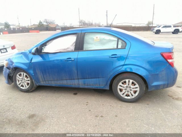 1G1JB5SH2H4156861 Chevrolet Sonic Ls Auto