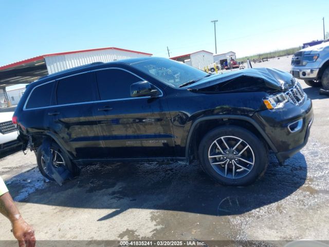 1C4RJEAG0KC581112 Jeep Grand Cherokee Laredo E 4x2