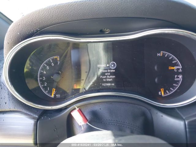 1C4RJEAG0KC581112 Jeep Grand Cherokee Laredo E 4x2