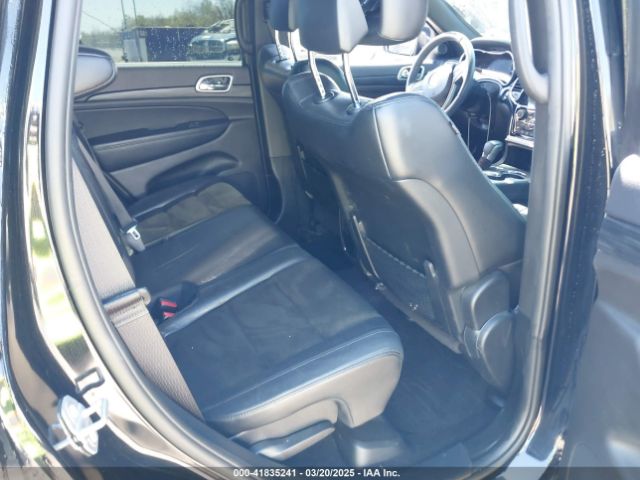1C4RJEAG0KC581112 Jeep Grand Cherokee Laredo E 4x2