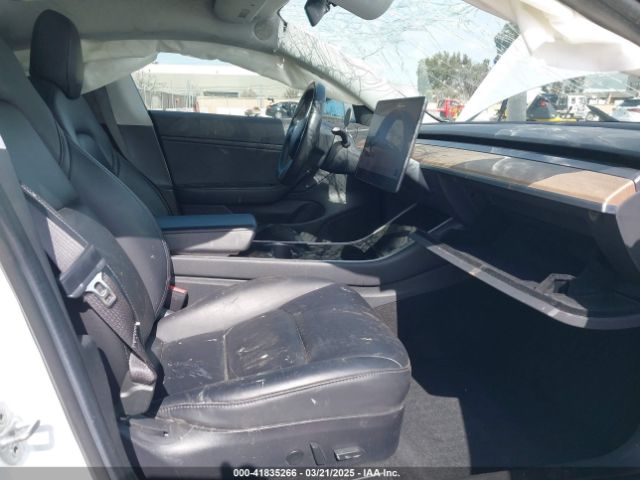 5YJ3E1EB7JF108519 Tesla Model 3 Long Range/performance