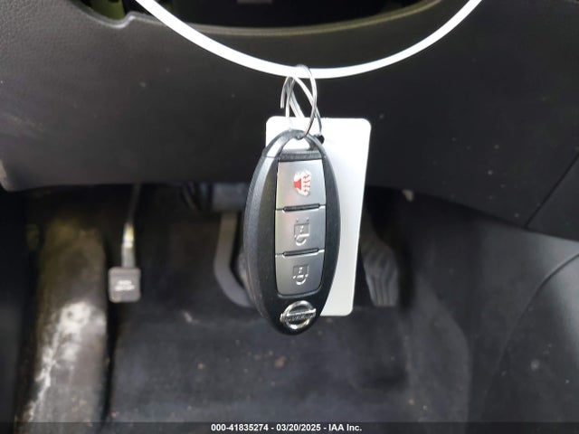 JN8AT2MV6GW133564 Nissan ROGUE SV