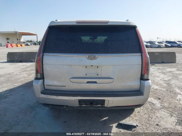 1GYS4BKJ7GR315425 Cadillac Escalade Luxury Collection