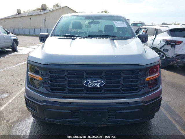 1FTMF1K54RKE15726 Ford F-150 Xl