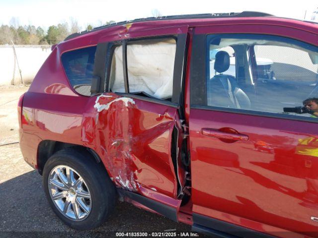 1C4NJDEB9GD685610 Jeep Compass Latitude
