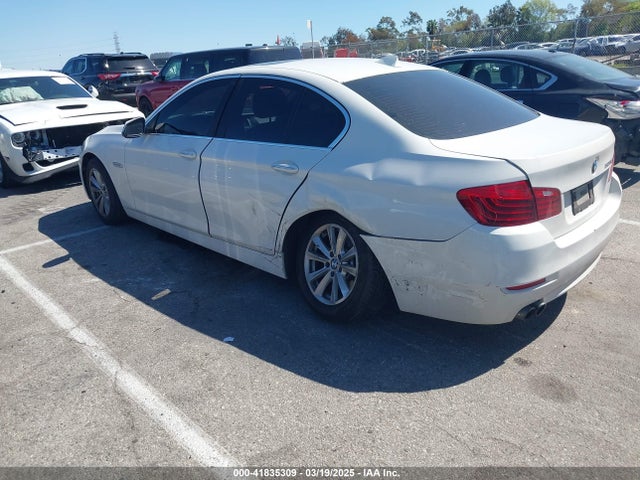 BMW 528I 2014 WBA5A5C55ED500014 Image 3
