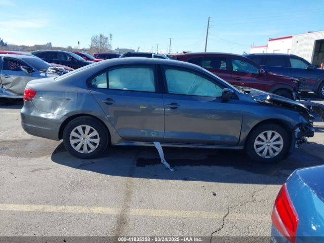 3VW2K7AJ7EM275448 Volkswagen Jetta 2.0l S