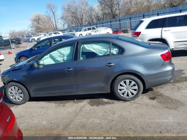 3VW2K7AJ7EM275448 Volkswagen Jetta 2.0l S