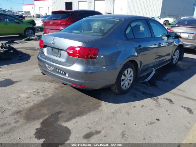 3VW2K7AJ7EM275448 Volkswagen Jetta 2.0l S