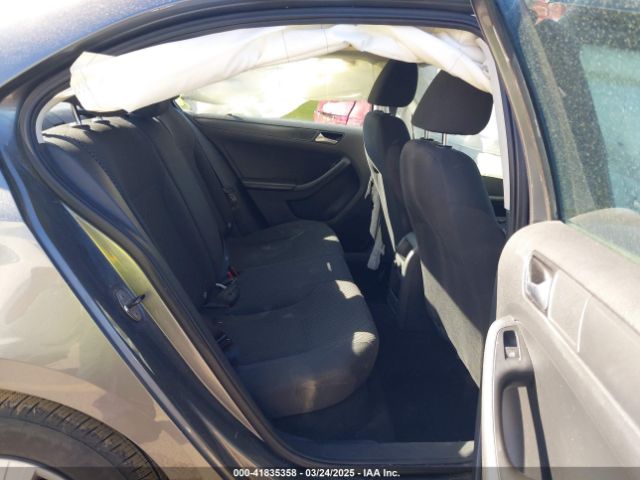 3VW2K7AJ7EM275448 Volkswagen Jetta 2.0l S