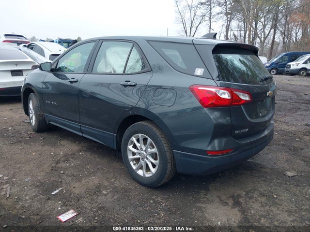 3GNAXSEV3KS671956 Chevrolet EQUINOX LS