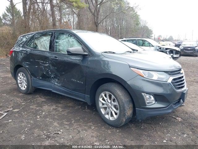 3GNAXSEV3KS671956 Chevrolet EQUINOX LS