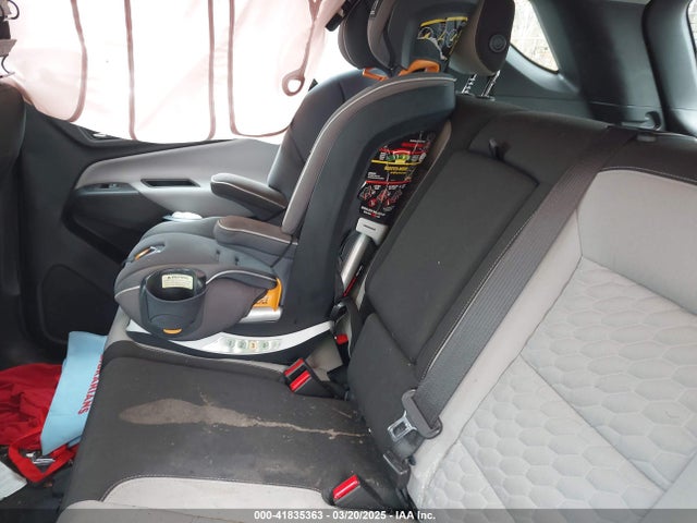 3GNAXSEV3KS671956 Chevrolet EQUINOX LS