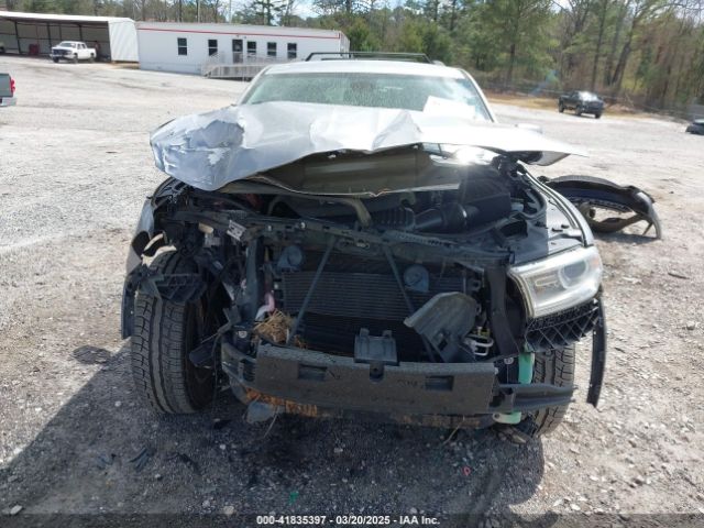 1C4RDHAG5FC176202 Dodge Durango Sxt