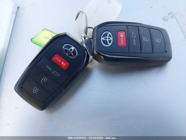 JTDBCMFE7RJ036303 Toyota Corolla Hybrid Xle