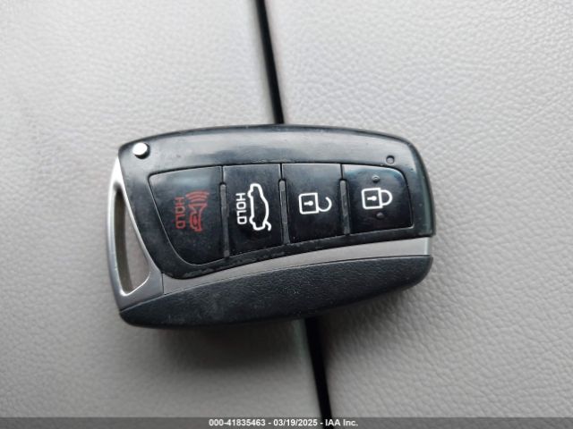 KMHGN4JE4GU107861 Hyundai Genesis 3.8