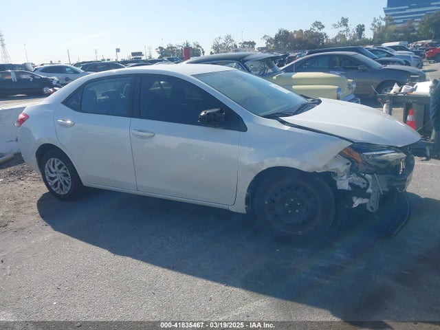 Toyota COROLLA LE 2019 5YFBURHE1KP898179 Image 13