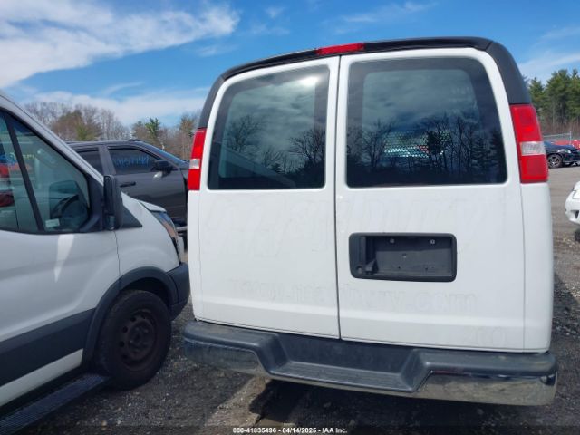 1GTW7AF72M1191484 GMC Savana Cargo Rwd 2500 Regular Wheelbase Work Van