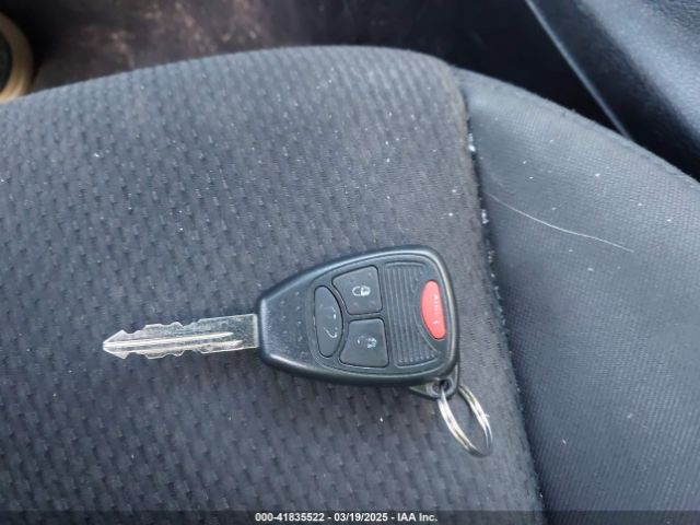 1C3CCBAB8EN211705 Chrysler 200 LX
