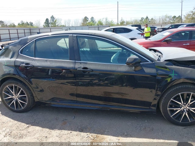 4T1G11AK5RU883824 Toyota CAMRY SE