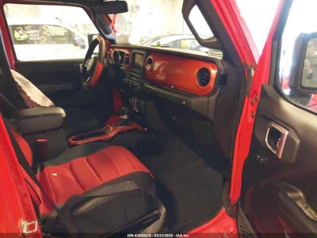 1C4HJXDG5JW195642 Jeep Wrangler Unlimited Sport S 4x4