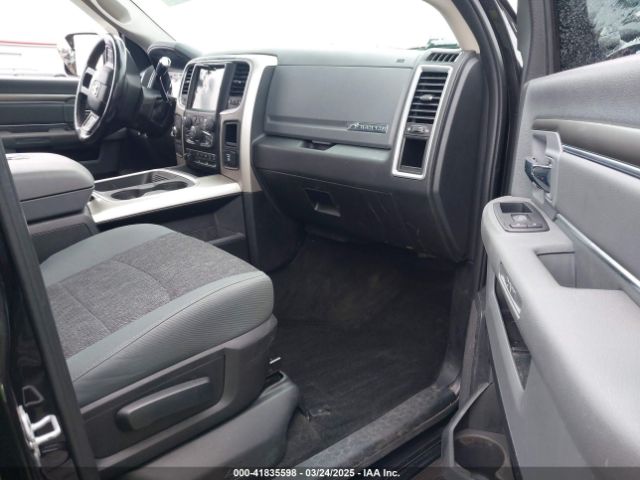 3C6UR5JL4HG764400 RAM 2500 Big Horn  4x4 8' Box