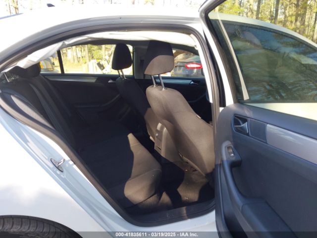 3VWD67AJ8GM409674 Volkswagen Jetta 1.4t Se